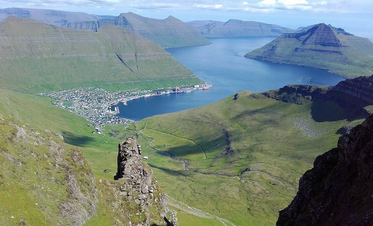 Gjógvaráfjall og Blábjørg