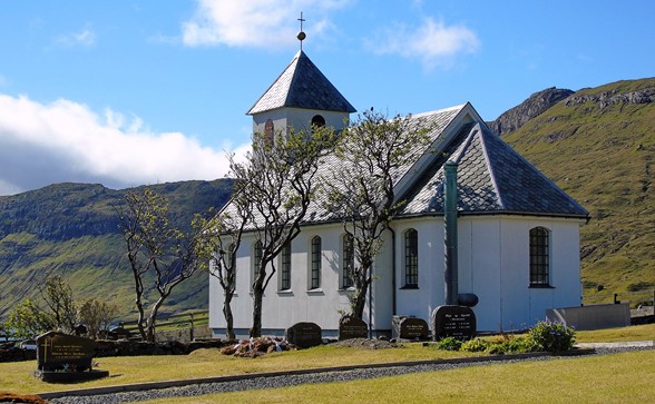 The church of Selatrað